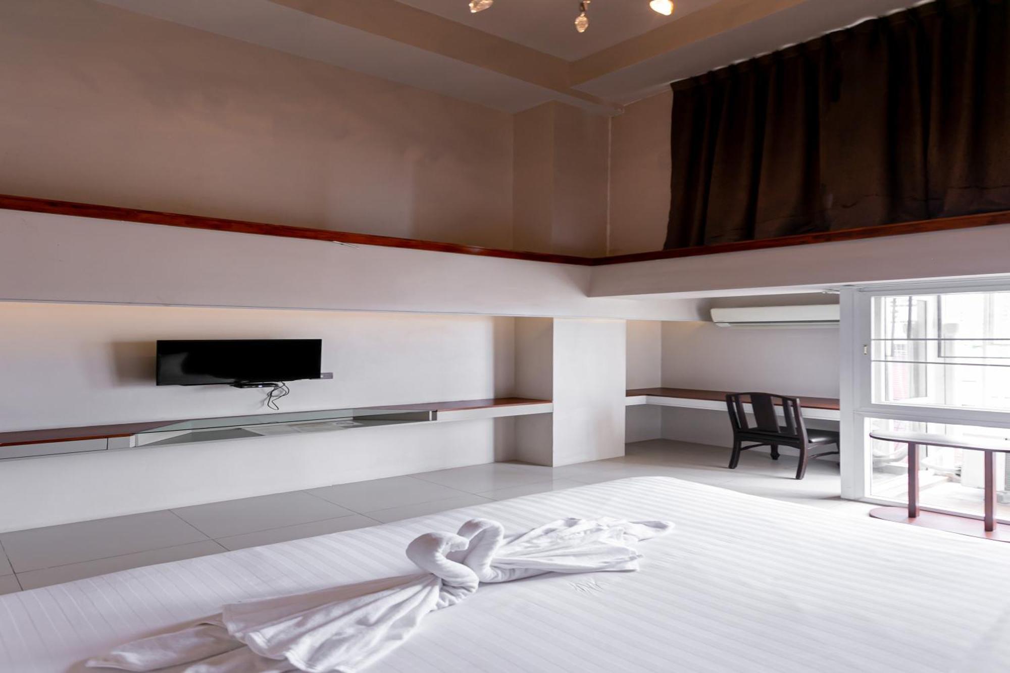 A Room Bangkok Sathorn Banguecoque Exterior foto
