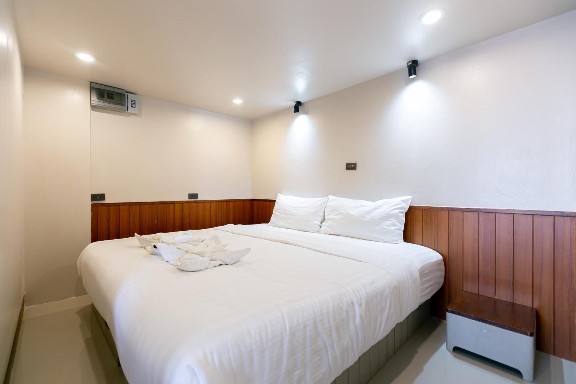 A Room Bangkok Sathorn Banguecoque Exterior foto